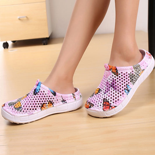 Women casual Clogs Breathable shoes