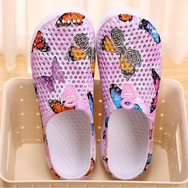 Women casual Clogs Breathable shoes